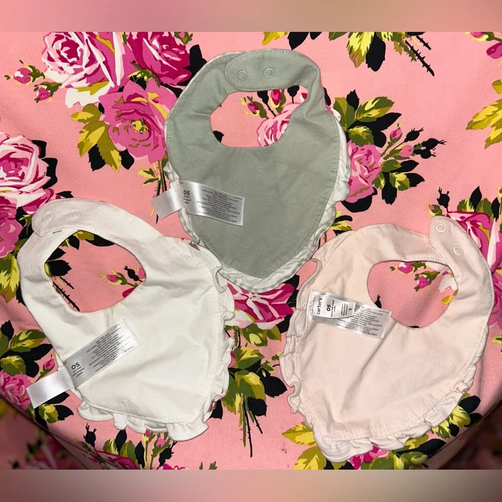 Carters humming bird strawberry baby bibs set of 3 gingham pink ruffle trim p/o